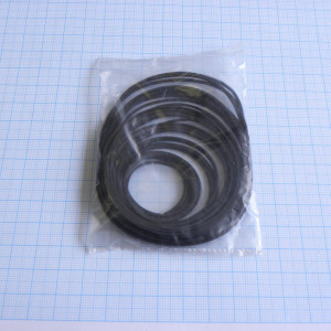 Набор пассиков 32шт, диаметр от 3см до 8см, сечение квадрат 1x1мм