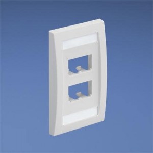 CFPE4WHY, Кабель-каналы и коробы для спуска кабелей Faceplate, 4 Port Single WHT