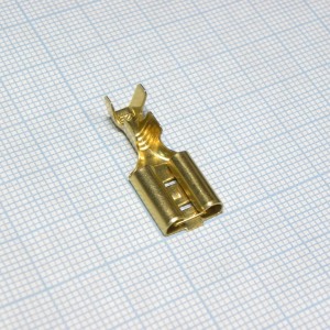 Контакт гнездовой D9.5, Контакт гнездовой 9.5мм, в колодку, сечение провода 6мм2