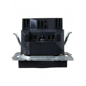 Розетка BRITE РЮш11-1-БрЧ 16А с USB A+C 18Вт с заземл. защ. шторки черн. BR-R14-16-U22-018-K02