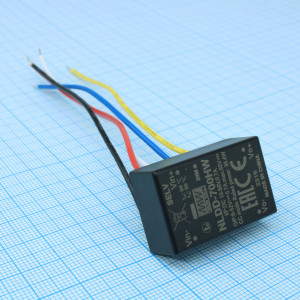 NLDD-700HW, DC/DC LED понижающий, вход 10…56В, выход 6…52В/0.7А, КПД до 96%, вход On/Off/DIMM, 32.1x20.5x12.5мм, проводные выводы, -40…50°C, пластик