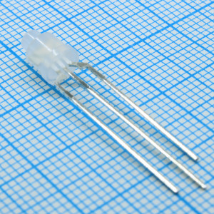 L-469EGW, Светодиод 3мм/4,9мм/красный/625нм/5-15мкд/ - зеленый/568нм/5-10мкд/белый матовый/100°