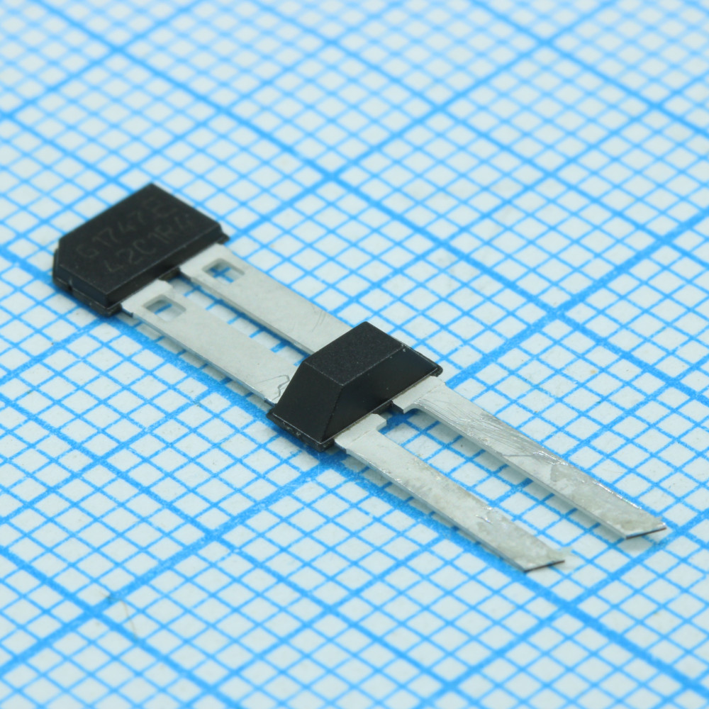 Изображение товара Датчик Холла TLE4942-1C биполярный сенсор магнитных полей Моложе-20/+20 мТ