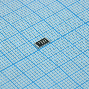 RS-10K7500FT, Толстопленочный ЧИП-резистор 2010 750Ом ±1% 0.75Вт ±100ppm/°C лента на катушке
