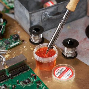 Канифоль  сосновая 100 гр. марка 