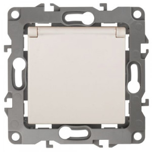 12-2103-02 Розетка 2P+E Schuko со шторками с крышкой, 16A-250В, IP20, 2, слоновая кость (10/ Б0014694