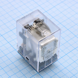 HF13F/024-2Z13, Реле силовое, 10А две контактных группы на переключение катушка 24В сокет