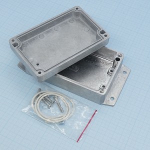 G107MF, Герметичный алюминиевый корпус с фланцами, IP65, неокрашенный