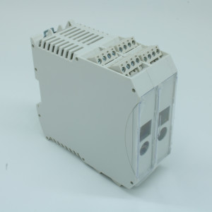SH801-45, 99.5x112x45.4мм, на DIN рейку, пластик, с клеммными блоками