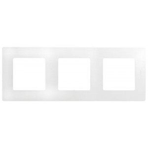 Рамка 3-м Etika бел. Leg 672503