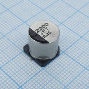 EEEFT0J222AP, Конденсатор алюминиевый электролитический 2200мкФ 6.3В ±20% (10 X 10.2мм) для поверхностного монтажа 0.06 Ом 1190мА 2000час 105°С автомобильного применения лента на катушке