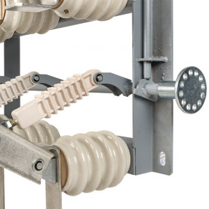 Разъединитель РВЗ-10/630-I УХЛ3 с приводом ПР-10 EKF Stingray (Стеллаж 8 шт.) rvz-10-630-Iz-st8