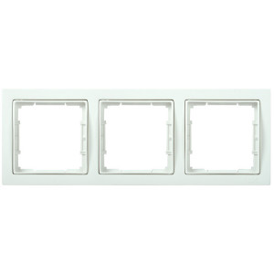 РУ-3-ББ Рамка 3 мест. квадратная BOLERO Q1 белый IEK (кр.1шт) [EMB32-K01-Q1]
