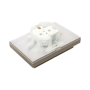 Механизм розетки двойной, 16А, IP44, с заземлением, со шторками, с рамкой, с крышками, шампань Эпика EKF UP1-SOC-211-44