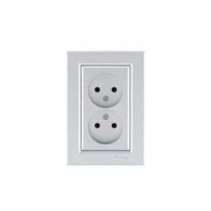 Розетка 2-м СП Karea 10А IP20 б/з сереб. 56065017