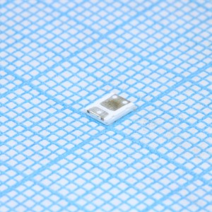 LEMWS38U80JZ3D00, 0.2~0.6Вт/ Белый/ 4000°К/ 3.15В/ 32,2Лм при 65мА (169Лм/Вт) или 68,5Лм при 150мА / максимальный ток 200мА/ CRI=80/ Rthj-s=20°C/Вт/ 120°/ 2.8x3.5x0.65мм