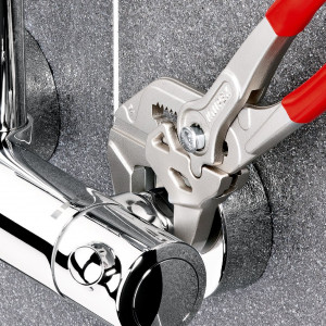 Клещи переставные-гаечный ключ, зев 27 мм, длина 150 мм, хром, обливные ручки KN-8603150