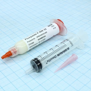 Флюс-крем FMKANC32-005 ERSA, Свойства флюса  без изменений, работает без нареканий.