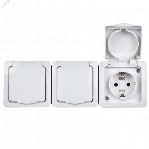 Розетка 3-м ОП Гермес Plus РСб23-3-ГПБб 16А IP54 с заземл. с крышкой бел. ERMP32-K01-16-54-EC