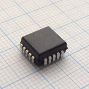 UC2825Q, Коммутационный контроллер
