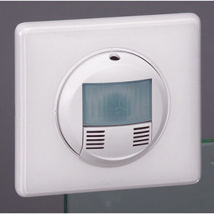 Celiane Датчик движения 2 техн 067094