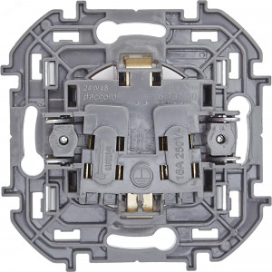 Розетка 1-м СП Inspiria 16А IP20 250В 2P+E защ. шторки немецк. стандарт механизм бел. Leg 673730