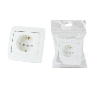 Розетка 2П+З 16А c защитными шторками белая "Валдай" (пром. упаковка) SQ1804-0028