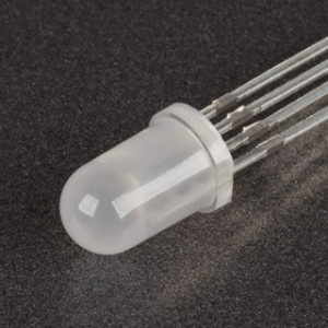 Светодиод ARL-5613RGBW/4A 010612, Поставка под заказ от 5000 шт. Выводной круглый светодиод, d=5 мм, белая матовая линза. Цвет свечения RGB: красный (640 нм), зеленый (525 нм), синий (465 нм). Угол излучения 60°. Сила света Iv=300-1200 при If=20 мА. VF=1.9-2.5 В (красный). VF=2.9-3.5 В (з