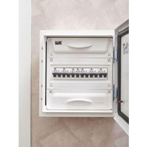 Выключатель автоматический модульный 1п C 4А M06N ARMAT AR-M06N-1-C004