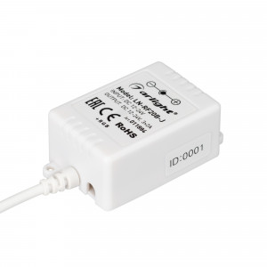 Контроллер LN-RF20B-J (12V, 72W, ПДУ 20кн) 011884, RGB-контроллер с RF (радиоуправление) пультом 20 кнопки. 6 динамических, 8 статических программ, скорость, яркость. Питание 12-24VDC, макс.ток 3х2A, мощность 72-144W. Габариты 63x35x22 мм. Дальность пульта 10-15м.