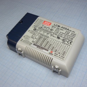 LCM-40DA, AC-DC, 42Вт, стабилизатор тока, вход 180…295В AC, 47…63Гц /254…417В DC, выход 350…1050мA/2…100В, ККМ, изоляция 3750В AC, в кожухе 123.5х81.5х23мм, -30…+60°С, димминг кнопкой и DALI
