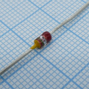 КС482А1, Стабилитрон Р=1.0Вт U=8.2В при Iст=5мА корпус-стекло