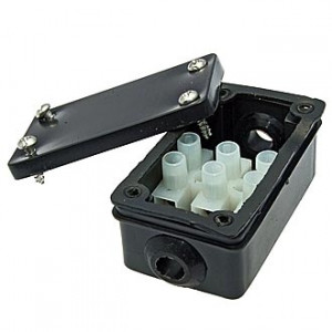 BOX-2 IP44 2PIN CA10 6A/450V
