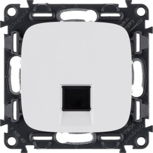 Розетка компьютерная 1-м Valena 753740