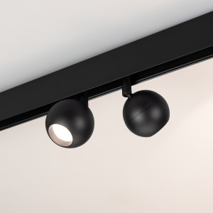 Светильник MAG-ORIENT-ORB-R60-10W Day4000 (BK, 35 deg, 48V) 035758, Светильник для магнитных треков MAG-ORIENT шириной 26 мм. Мощность 10 Вт, св. поток 800 лм, 80 лм/Вт, дневной 4000 K, CRI>90, угол 35°, напряжение питания 48 В. Черный круглый корпус из металл, степень защиты IP20. Размер светоизлучающего модуля: 65*59 мм