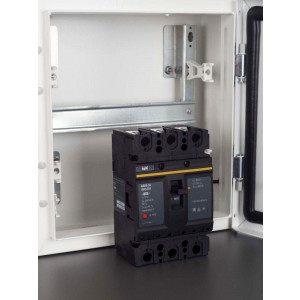 Выключатель автоматический 3п 250А 35кА ВА88-35 MASTER SVA30-3-0250-02