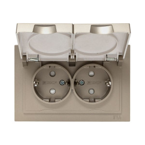 Механизм розетки двойной, 16А, IP44, с заземлением, со шторками, с рамкой, с крышками, шампань Эпика EKF UP1-SOC-211-44