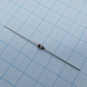 КС456А1, Стабилитрон Р=1.0Вт U=5.6В при Iст=36мА корпус-стекло