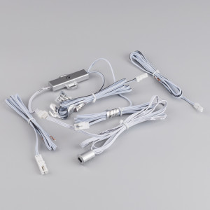 ИК-датчик SR-PRIME-IN-R14-SL-MINI (12-24V, 48-96W, DOOR) 045899, Выключатель для светодиодной ленты 12-24 В. Питание/рабочее напряжение DC 12-24 В, максимальный ток 4 A на канал, 1 канал, максимальная мощность 48-96 Вт. Для дверей, расстояние срабатывания от 0.5 до 10 см, датчик открыт — «вкл», закрыт — «выкл».