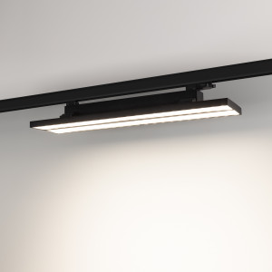 Светильник LGD-MARS-4TR-S582x138-50W Day4000 (BK, 60-130 deg, 230V) 035496, Светильник подвесной для треков/шин 4 провода. Мощность 50 Вт, св. поток 5160 лм, 109 лм/Вт, дневной 4000 K, CRI>90, изменяемый угол 60-130°, напряжение питания 230 В. Черный корпус из алюминия, материал рассеивателя PC, степень защиты IP20.