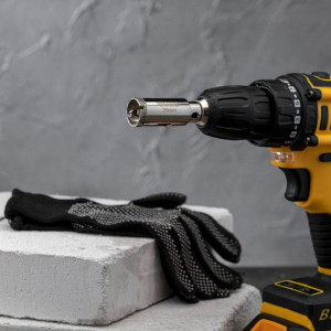 Коронка алмазная 20 мм по керамограниту с центровочным сверлом KR-92-0006