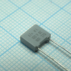 BFC237085473, Пленочный конденсатор 0,047мкФ 100VDC/63VAC ±10% 7,2х2,5х6,5мм 105°C