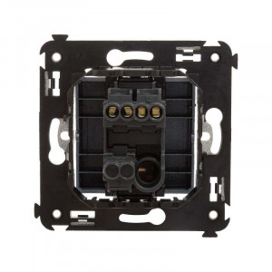 Кнопка одноклавишная в стену, 