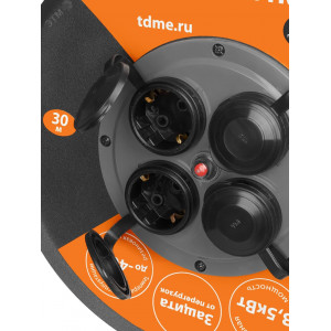 Удлинитель силовой УХз16-004 (метал. катушка, А3, 4 места IP44/30м КГ 3х2,5) SQ1301-0170