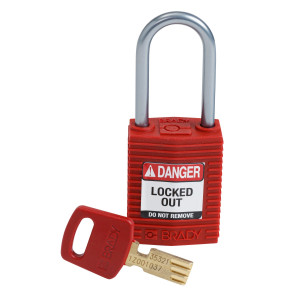 gws151655, Замок SafeKey нейлоновый компактный, алюминиевая дужка, высота дужки – 38 мм, диаметр дужки – 4.7 мм, нейлоновый корпус, размеры корпуса – 42х32х19 мм, цвет – красный, 1 шт/упак