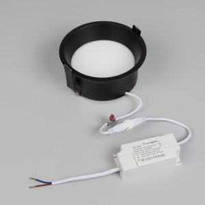 Светильник MS-BREEZE-BUILT-R125-16W Day4000 (BK, 85 deg, 230V) 035614, Встраиваемый светильник даунлайт. Мощность 16 Вт, св. поток 960 лм, 60 лм/Вт, дневной 4000 K, CRI>90, угол 85°, напряжение питания 230 В. Чёрный круглый корпус из алюминия, степень защиты IP20. Размер: диаметр 125 мм, высота 60 мм. Монтаж встраиваемый, ус