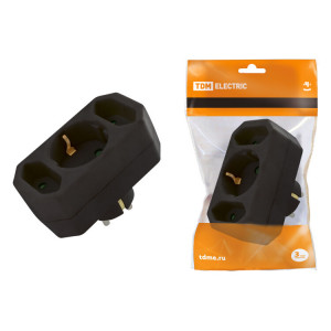 Блок на 3 гнезда: 1x2П+3 16 А + 2х2П 2,5 А под плоскую вилку 250 B черный SQ1806-0301