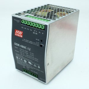 DDR-480C-12, DC-DC, 400.8Вт, вход 33.6…67.2 В DC, выход 12В/33.4А, рег.вых.12…14В, изоляция 4000В DC, в кожухе на DIN-рейку, 85.5х125.2х129.2мм, -40...+80°С