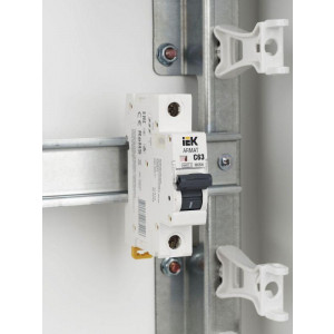 Выключатель автоматический модульный 1п C 63А M06N ARMAT IEK AR-M06N-1-C063