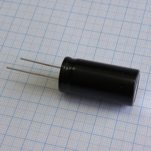 SH400M0100B7F-1836, Конденсатор радиальный миниатюрный 100мкФ 400В ±20% 18*36 105°